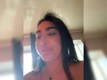 Bongacams Free Live Porn of Traxalka666