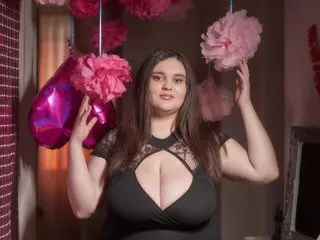 SaraElise