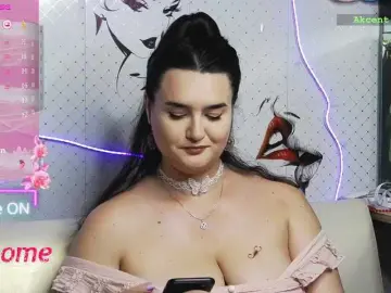 Bongacams Free Live Porn of WickedButShy