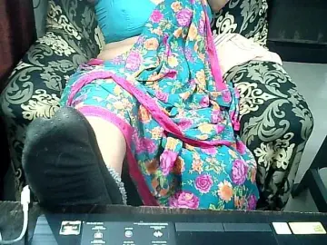Bongacams Sex Chat of Indianbhabhimilf40