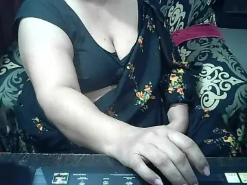 Bongacams Live Porn of Indianbhabhimilf40