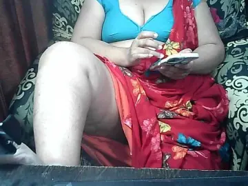 Bongacams Sex Chat of Indianbhabhimilf40