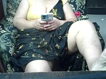 Bongacams Live Porn of Indianbhabhimilf40