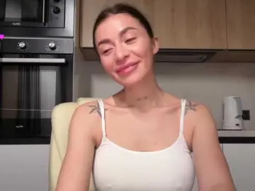 Bongacams Best Webcam of LunaDesire