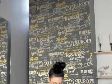 Bongacams Best live sex cam show of RavenBliss