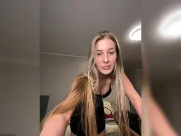 Bongacams Adult Webcam of crushgirl
