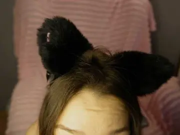 Bongacams Free Porn Cam of LovePilll