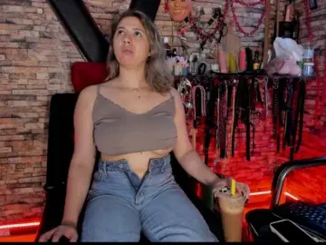 Bongacams Nude Webcam of lukis01-luna0