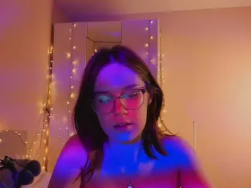 Bongacams Nude Webcam of MiaLuw