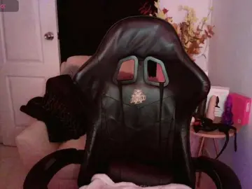 Bongacams Free Live Porn of ThiaraDior