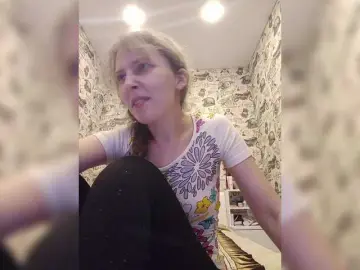 Bongacams Adult Webcams of -queen-margo-