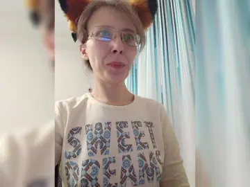 Bongacams Best live sex cam show of -queen-margo-