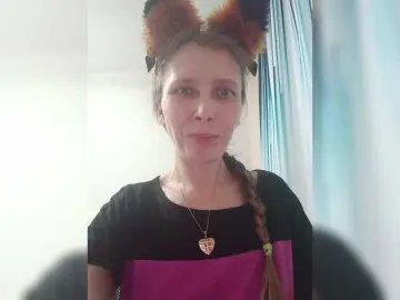 Bongacams Sex Cam of -queen-margo-