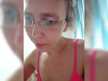 Bongacams Live Sex Cam of -queen-margo-