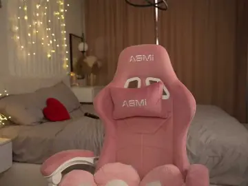 Bongacams Private Sex Chat of MilaLuxury