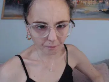 Bongacams Free Porn Cam of cleophee