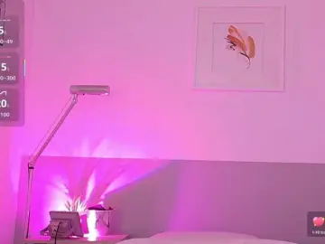 Bongacams Watch Live Sex Cams of daddysneakin