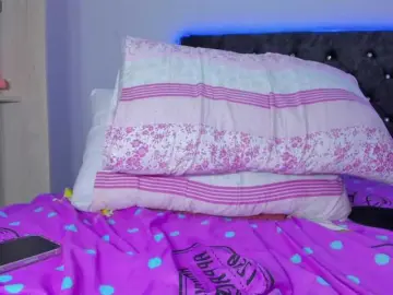 Bongacams Adult Video Chat of candydeluxe777