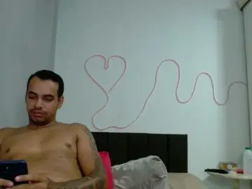 Bongacams Nude Webcam of TAMIRESLEAL