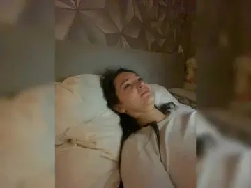 Bongacams Live Sex Cam of horneyfallenangel3191