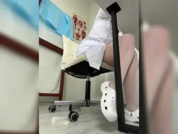 Bongacams Sex Cam of Adelaida1001