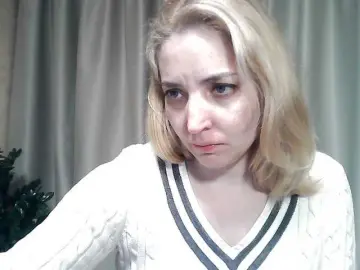 Bongacams Nude Webcam of mariska-kiska