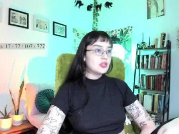 Bongacams Live Sex Cam of Luci--ana