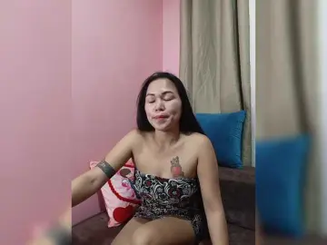 Bongacams Free Porn Cam of xxAsianLove143xx