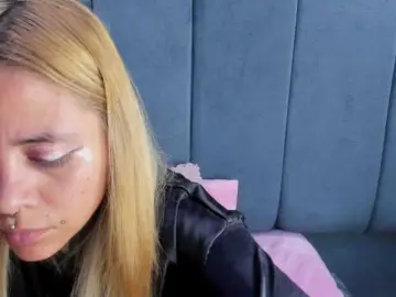 Bongacams Adult Webcam of AnalHade