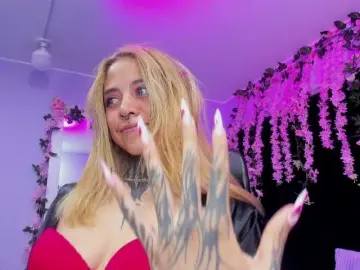 Bongacams Sex Cam of AnalHade