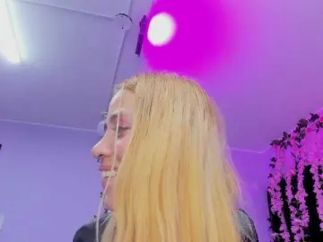 Bongacams Live Porn of AnalHade