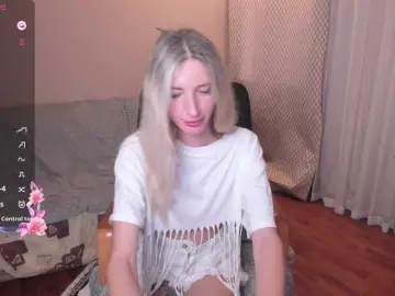 Bongacams Watch Live Sex Cams of Skinnylady