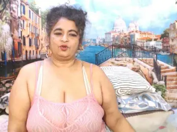 Bongacams Sex Cam of indianstar75