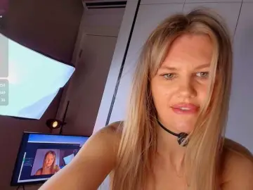 Bongacams Adult Webcam of Pinkie-Pie