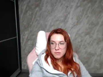 Bongacams Watch Live Sex Cams of Regimasmile