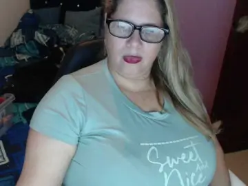 Bongacams Adult Webcams of ElizabethTaylor8