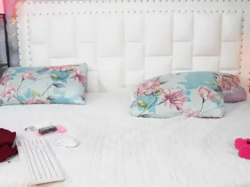 Bongacams Free Live Porn of horny18girl
