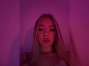 Bongacams Nude Webcam of Nestyzz