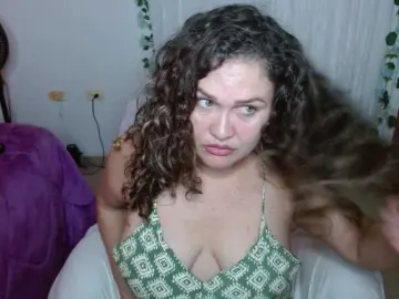 Bongacams Best live sex cam show of helenca1980