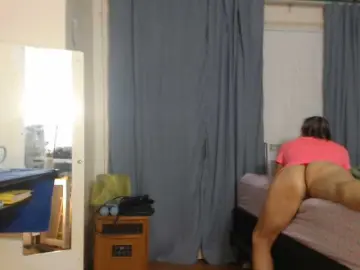 Bongacams Live Sex Cam of AnalTaxi