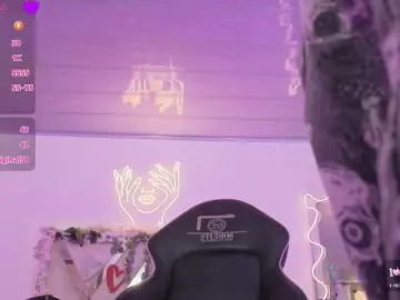 Bongacams Adult Video Chat of ZURY-TAY