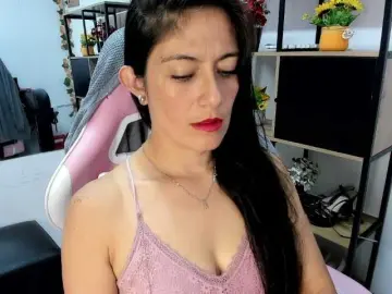 Bongacams Best live sex cam show of sara-squirtt