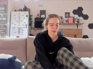 Bongacams Sex Chat of Girlalonehome