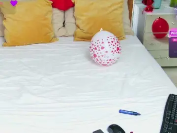 Bongacams Best Webcam of LolaVixen