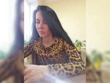 Bongacams Free Live Porn of 1Glorya1