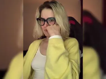 Bongacams Watch Live Sex Cams of Asya-baby