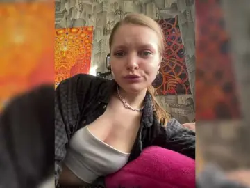 Bongacams Best live sex cam show of ThatTripPink3