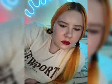 Bongacams Watch Live Sex Cams of LunaLu13