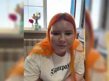 Bongacams Live Sex Cam of LunaLu13