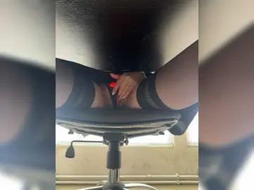 Bongacams Free Porn Cam of avavirgin